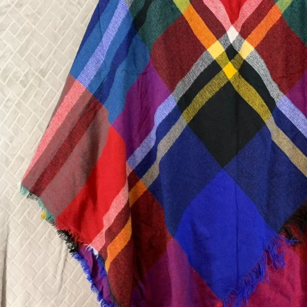 Lake Shore Drive Womens Poncho Toggle Closure Colorful Plaid Fringe Cottage Core - Picture 13 of 16